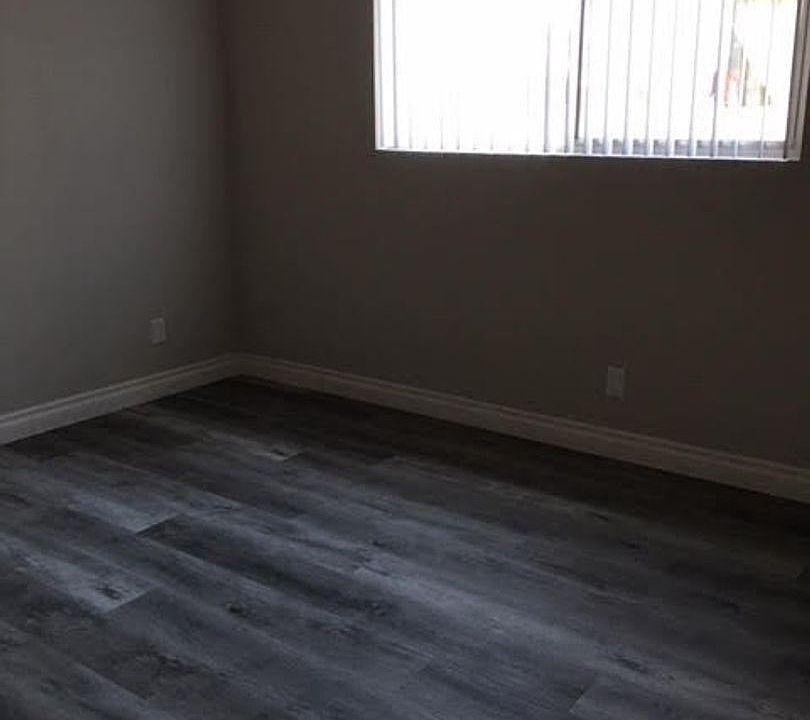 1st image of 8437 Tobias Ave #31