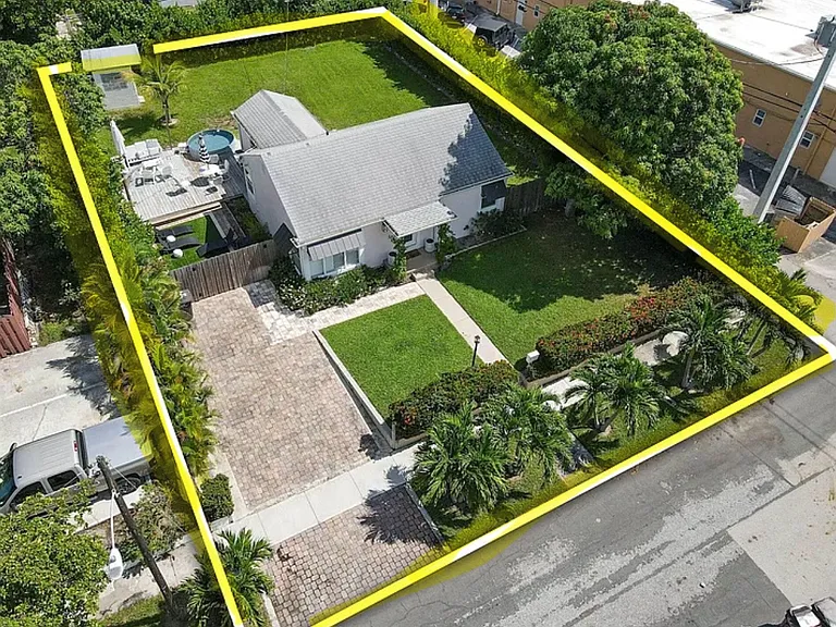 411 Franklin Rd — Photo 30