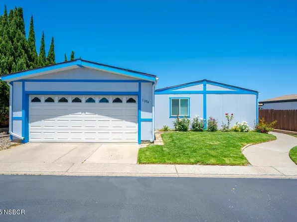 1104 Devonshire Pl, Santa Maria, CA 93455