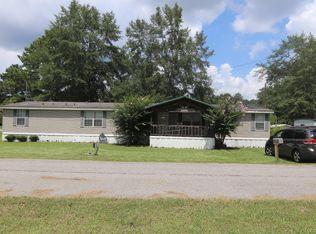 3627 Louise Dr, Lauderdale, MS 39335