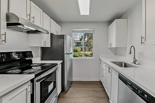 The Landing Apartments Photo 1
