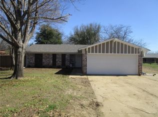 7532 Susan Ct, North Richland Hills, TX 76180