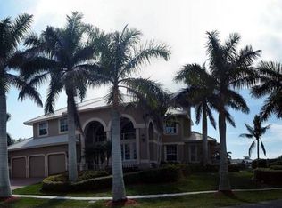 645 Rockport Ct, Marco Island, FL 34145