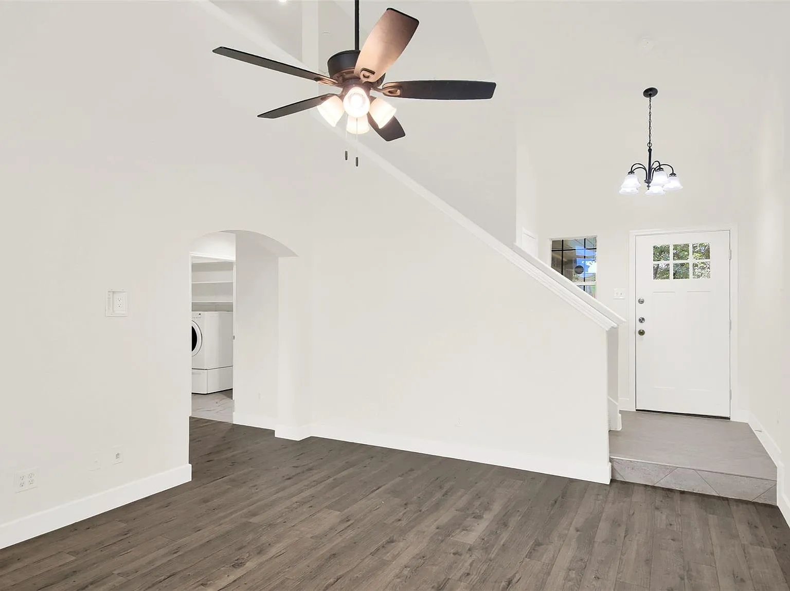 3 bed, 2.5 bath, 1520 sqft, $1,950 — Photo 4