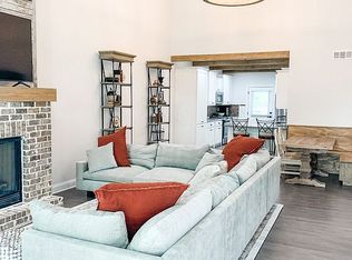 425 Ridgewood Ave, Gainesville, GA 30501