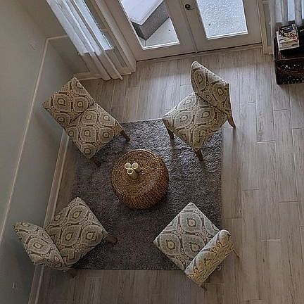 Sitting area