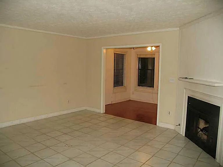906 Parkaire Xing #906 — Photo 2