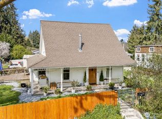 1216 Pine Avenue NE, Olympia, WA