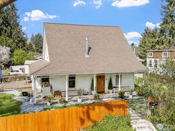 1216 Pine Avenue NE, Olympia, WA 98506