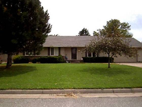 1st image of 705 Columbia Dr