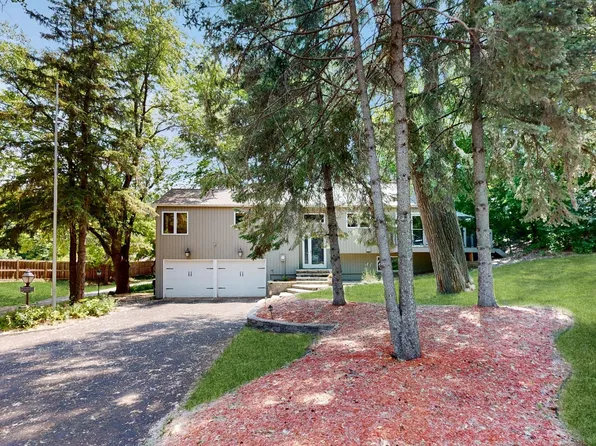 5301 Northwood Rdg, Bloomington, MN 55437