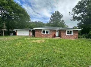2010 Husband Rd, Paducah, KY 42003
