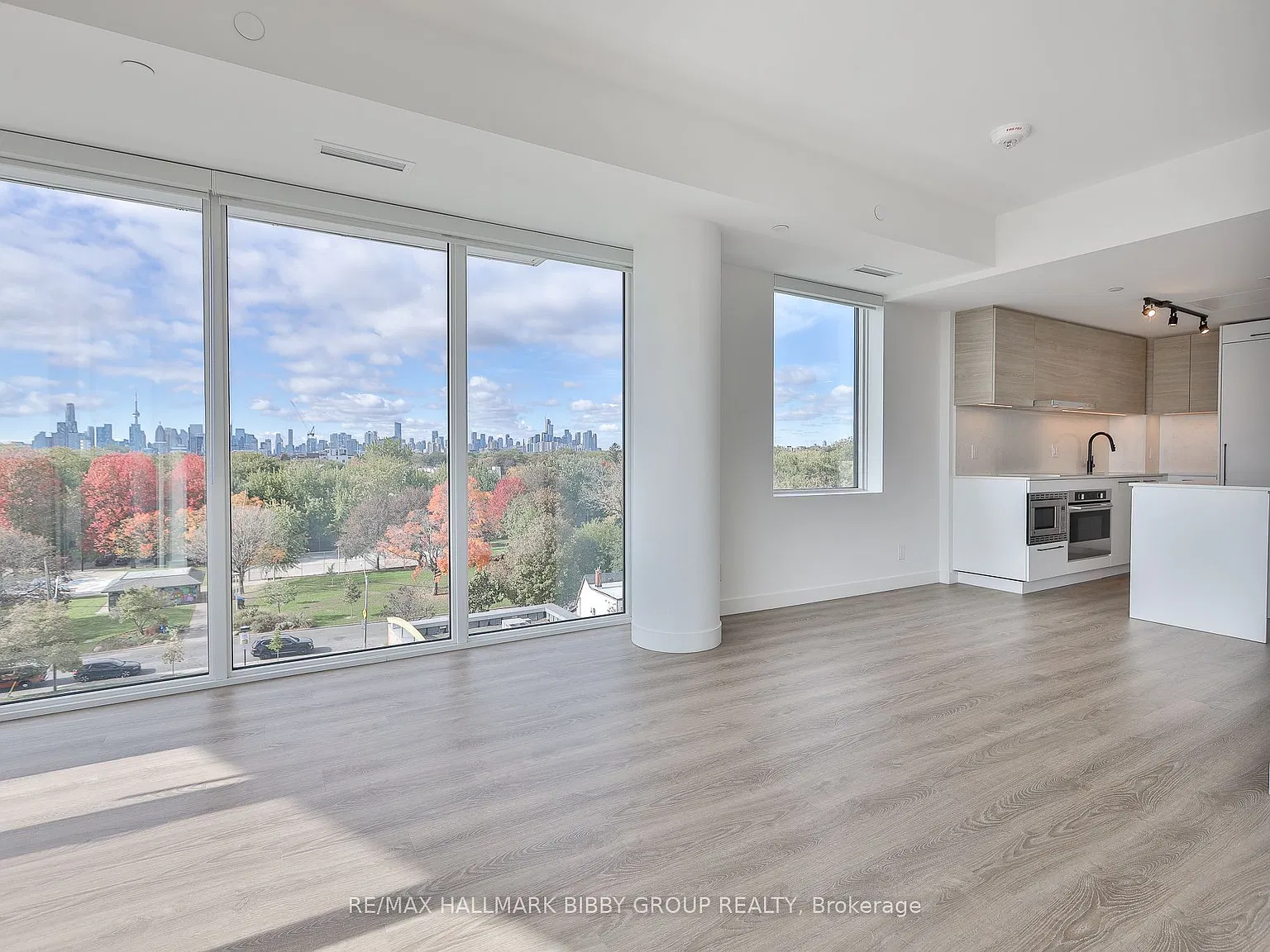 2 bed, $4,000 — Photo 4