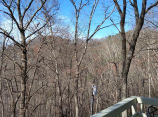 50 Riding Trl, Black Mountain, NC 28711