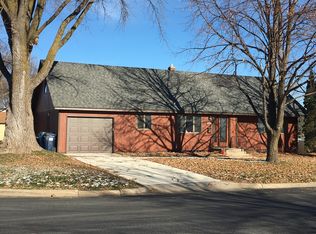 532 W 3rd St, Waconia, MN 55387