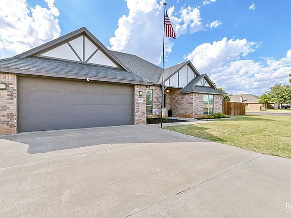 2nd image of 6101 Hallye Ct