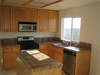 4th image of 1160 Plumas Links St
