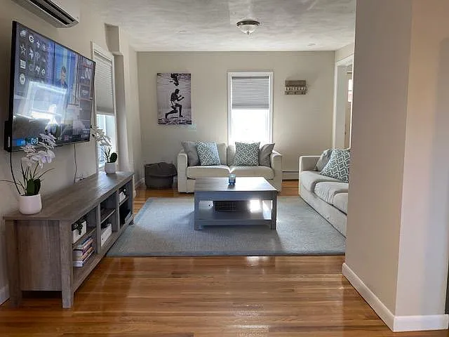 26 Buckman St — Photo 2