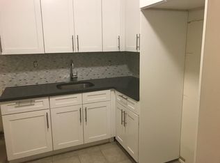 35 Storms Ave #14Y, Jersey City, NJ 07306