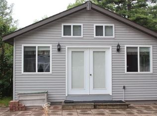 8710 Orleans Ave, Fenwick, MI 48834