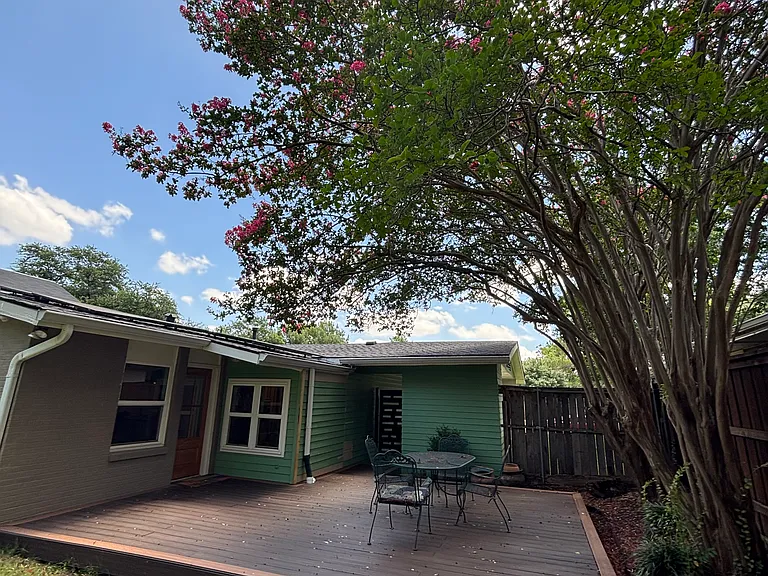 6727 Hialeah Dr — Photo 21
