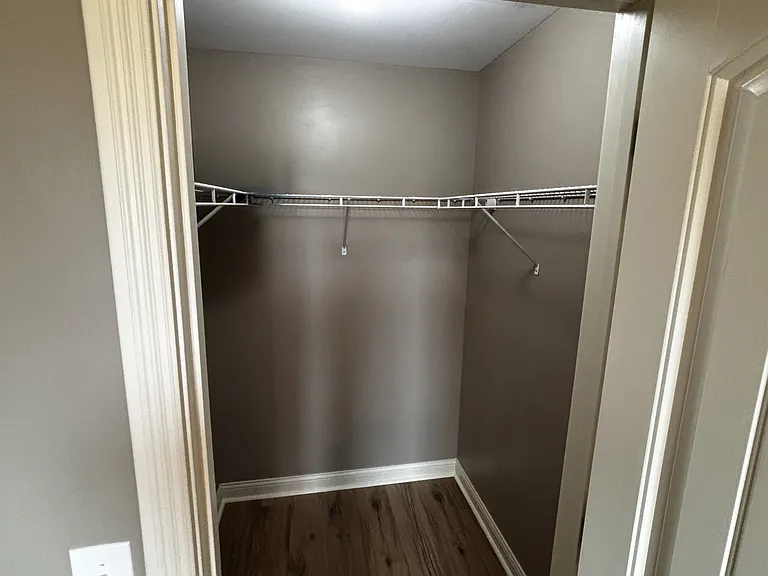 6051 Lauren Ln — Photo 10