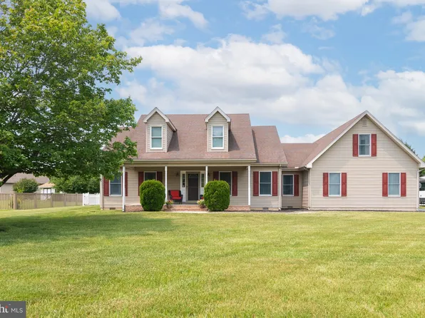 47 Connie Ln, Dover, DE 19901