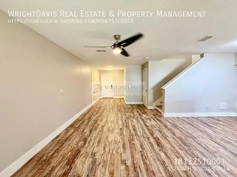 2409 Hibiscus Bay Ln — Photo 10