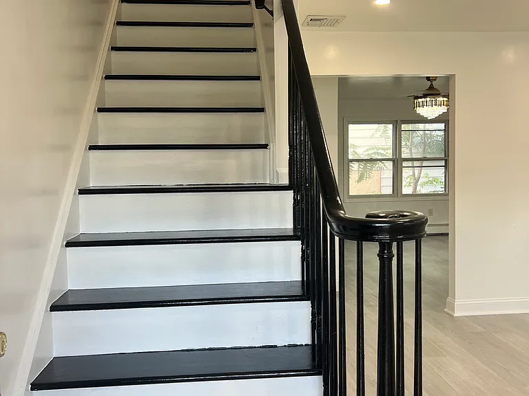 2507 Crane Pl — Photo 10