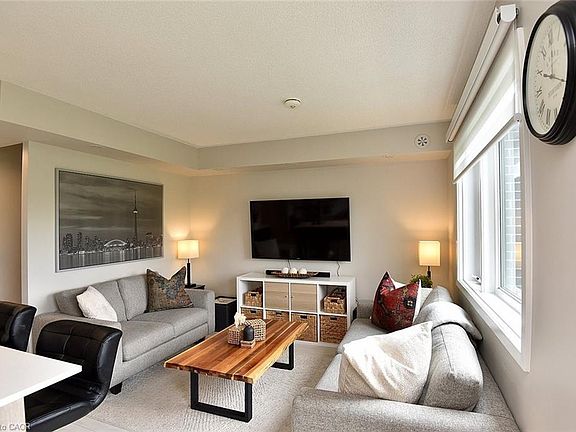 4th image of 1135 Cooke Blvd #112