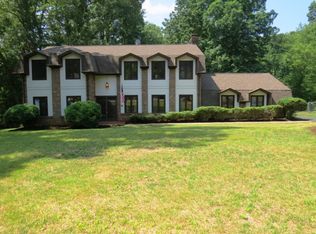312 Pioneer Trl, Collinsville, VA 24078