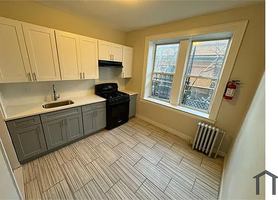 15 Goldsmith Ave #22 — Photo 1