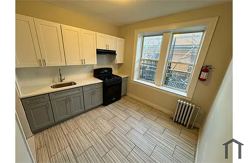15 Goldsmith Ave #22 Photo 1