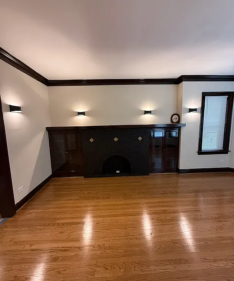 7601 S Langley Ave #1 — Photo 1