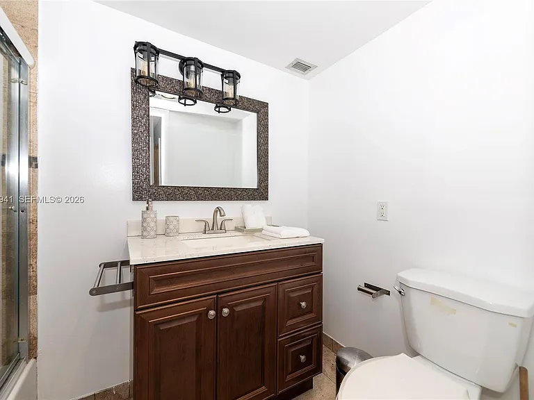 2750 NE 183rd St #1207 — Photo 5