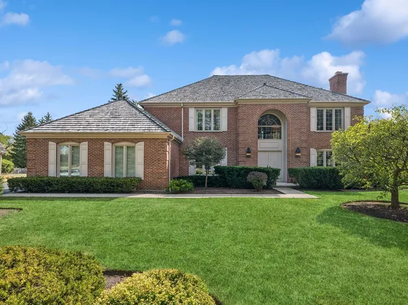 280 S Basswood Rd, Lake Forest, IL 60045