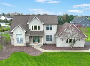 32 Grouse Point, Webster, NY 14580