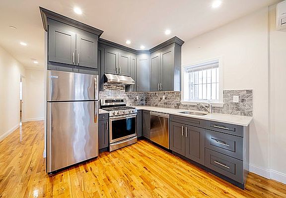 5th image of 1939 85th St APT 1