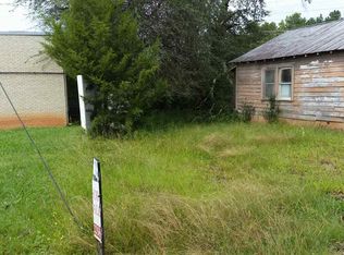 209 Lumpkin St, Seneca, SC 29678