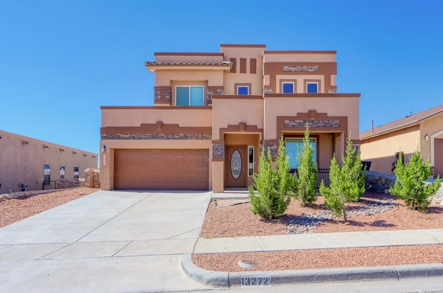Five-Bedroom Rental Home in Emerald Park!! — Photo 1