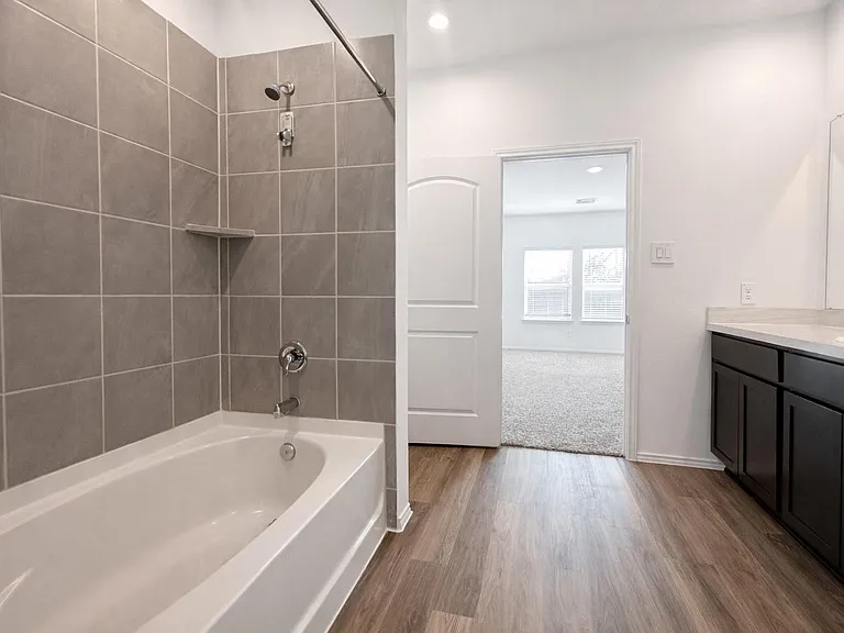 1739 Royal Rim Dr — Photo 14