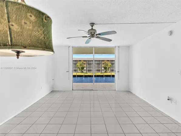 3600 NE 170th St APT 202, North Miami Beach, FL 33160