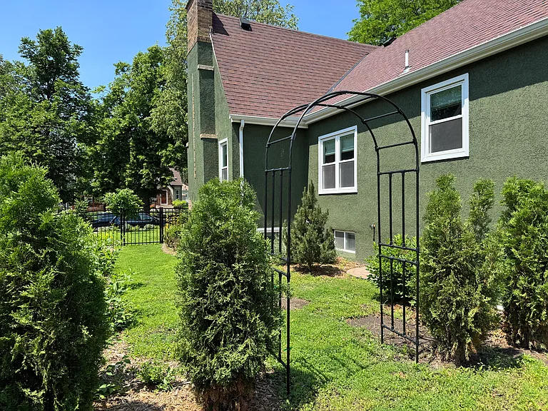 5529 Elliot Ave — Photo 31