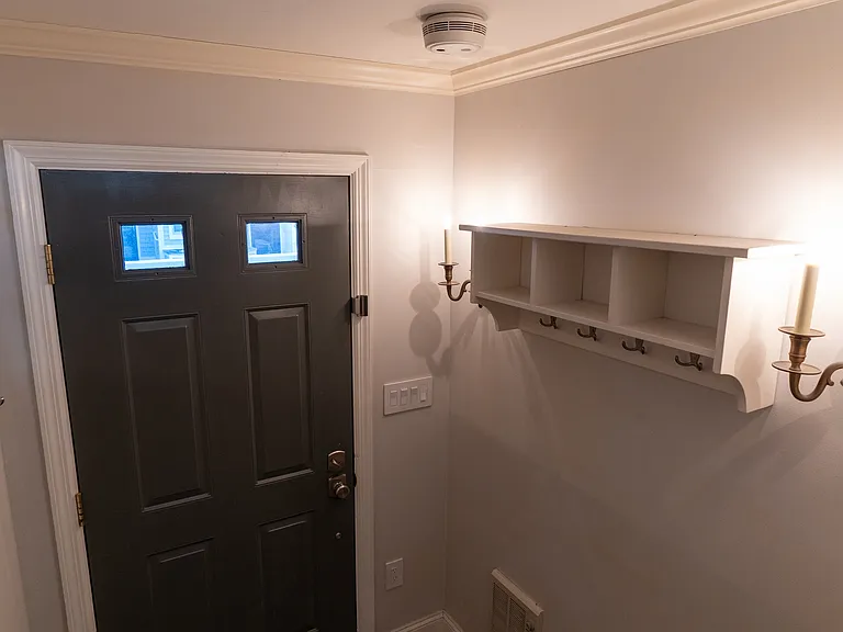 606 Chandlers Wharf — Photo 26
