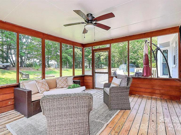1011 Bydeford Ct — Photo 21