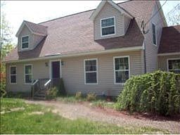 2nd image of 23 Eagle Ledge Rd
