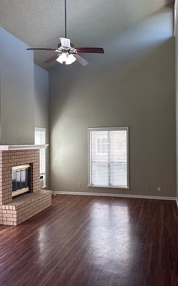 405 Summit Cir — Photo 5