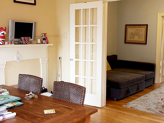 4th image of 548 Henry St APT 4