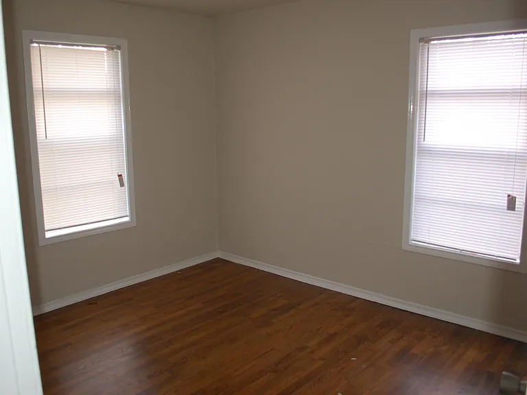 505 Pemberton Dr — Photo 11