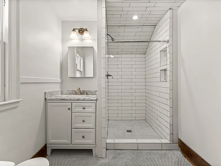 8804 Mason Pl — Photo 14